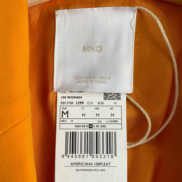 Mango Structured Suit Blazer. US M - Picture 7 of 7